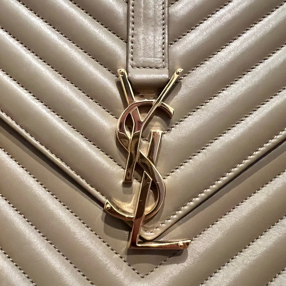 Saint Laurent Matelassee Large Monogram Bag - Picture 2 of 13
